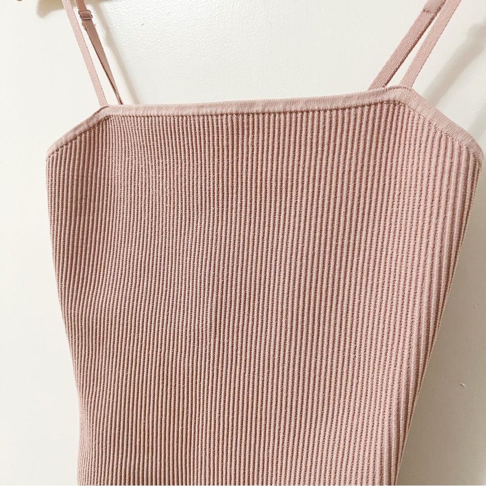 Babaton Ribbed Tank Top - Picture 8 of 9
